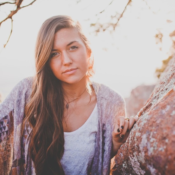 Meet your Posher, Payton - Picture 1 of 1